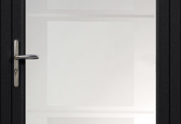 Porte d'entrée grise en alu