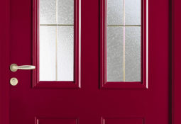 Porte d'entrée rouge en acier