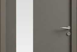 Porte d'entrée beige