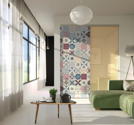 Porte de placard pivotant Cézame