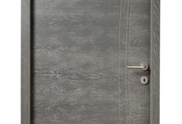 Porte d'intérieur en bois grise