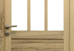Porte d'intérieur en bois